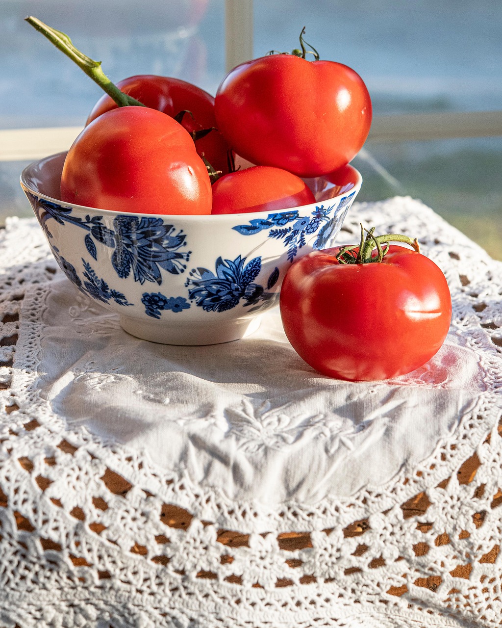 늦여름 부엌에서 채소를 다듬던 고요한 오후