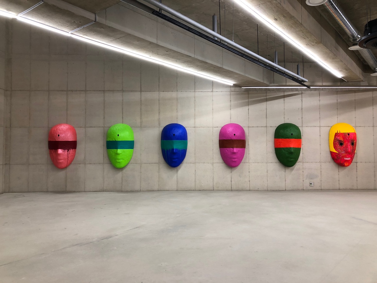 안창홍-조각작품들