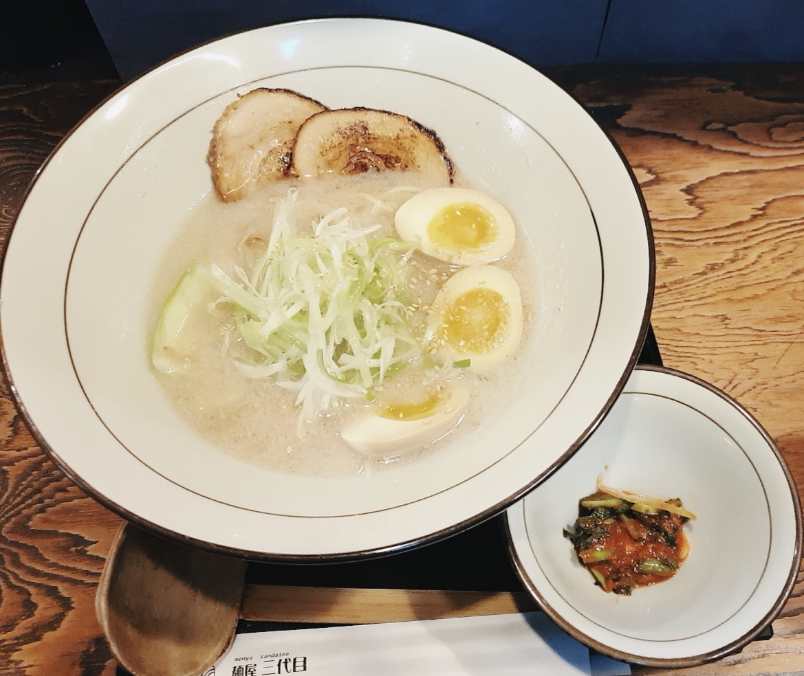 돈코츠라멘