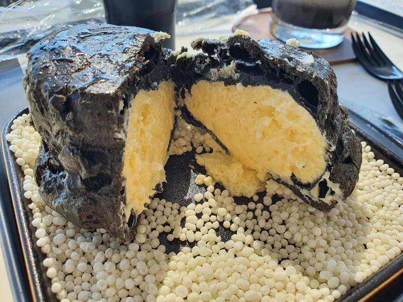 지수헌 크림슈 절단