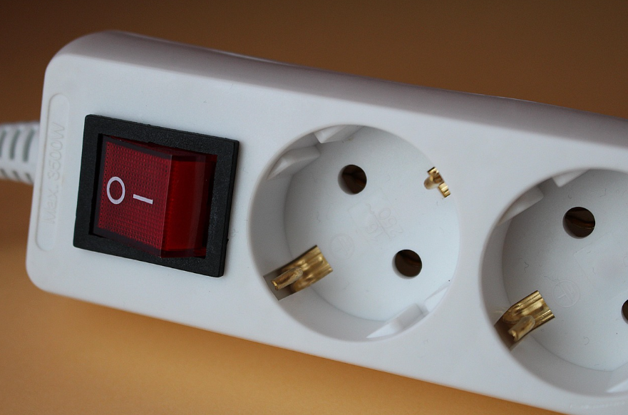 콘센트 멀티탭 이미지