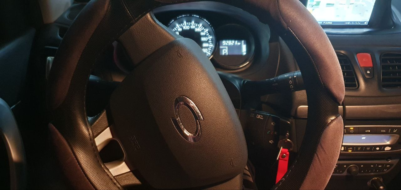 뉴SM3 핸들 꺾인 채 움직이지 않을 때, 핸들 락 푸는 방법