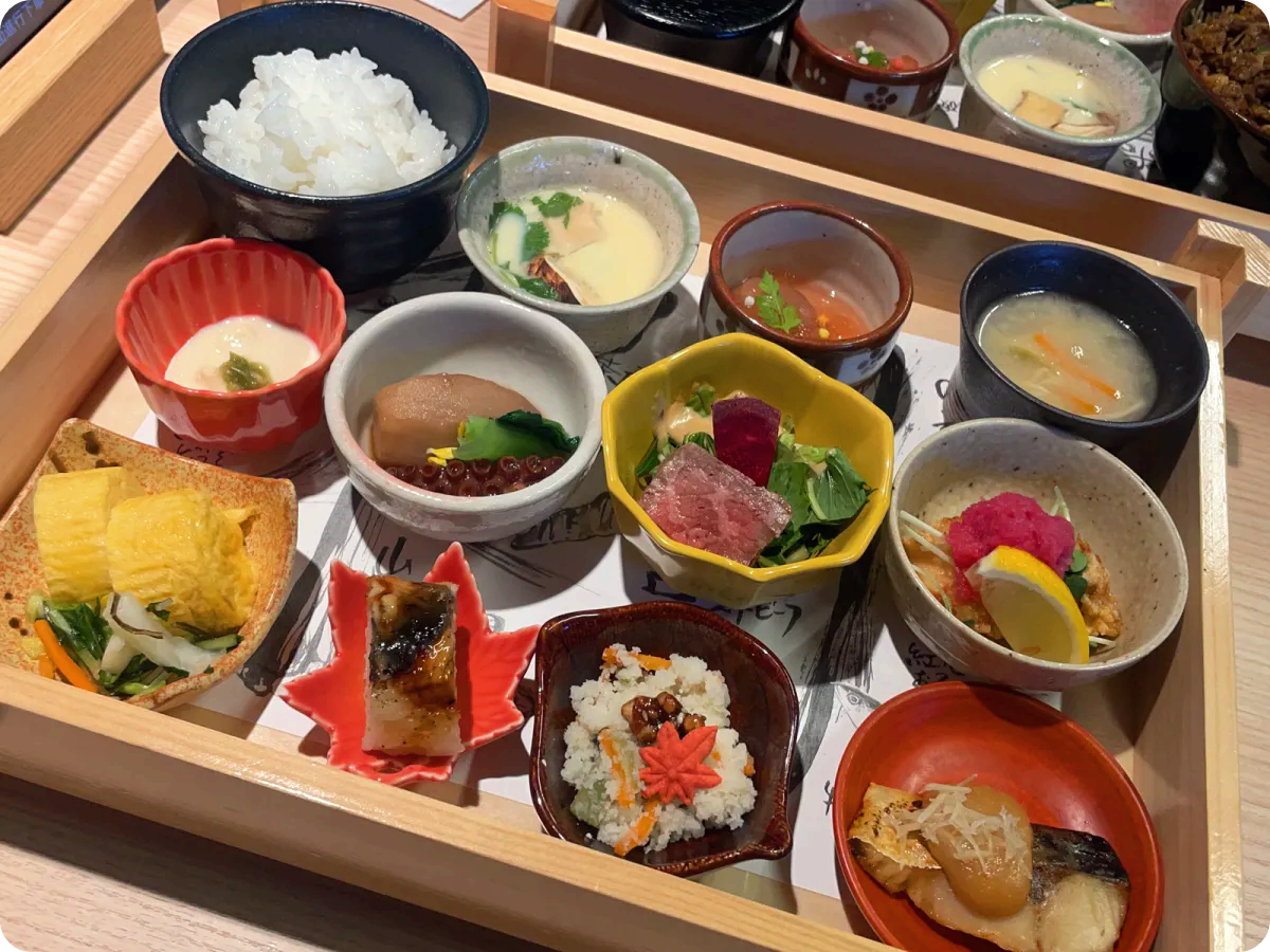 갸아테이-메뉴-교토요리의도시락정식