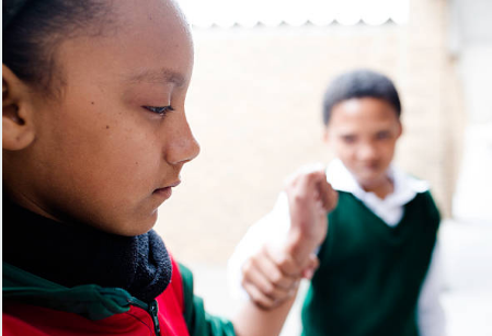 elementary student avoids blame