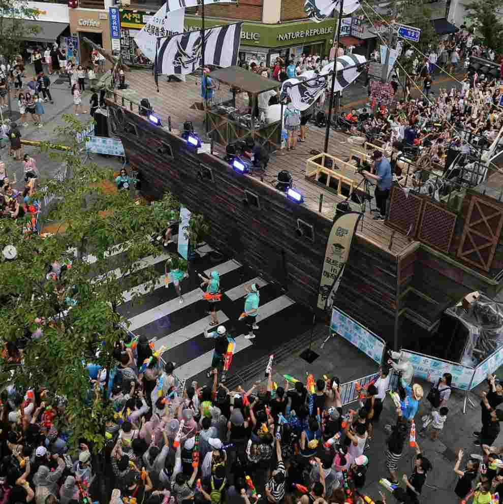 2023 신촌 물총축제