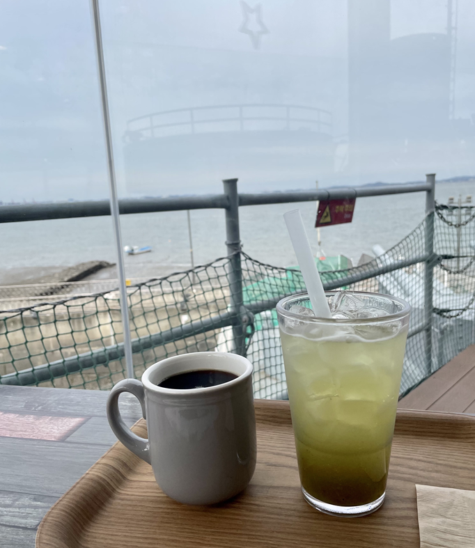 마린카페 창가쪽 추천