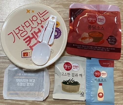 CJ불닭마요덮밥-내용물