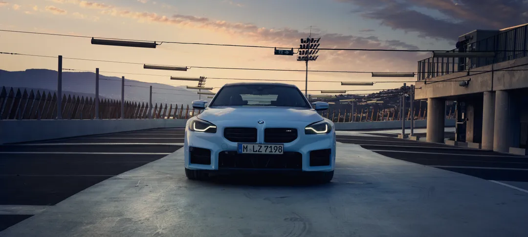 M2 정면
