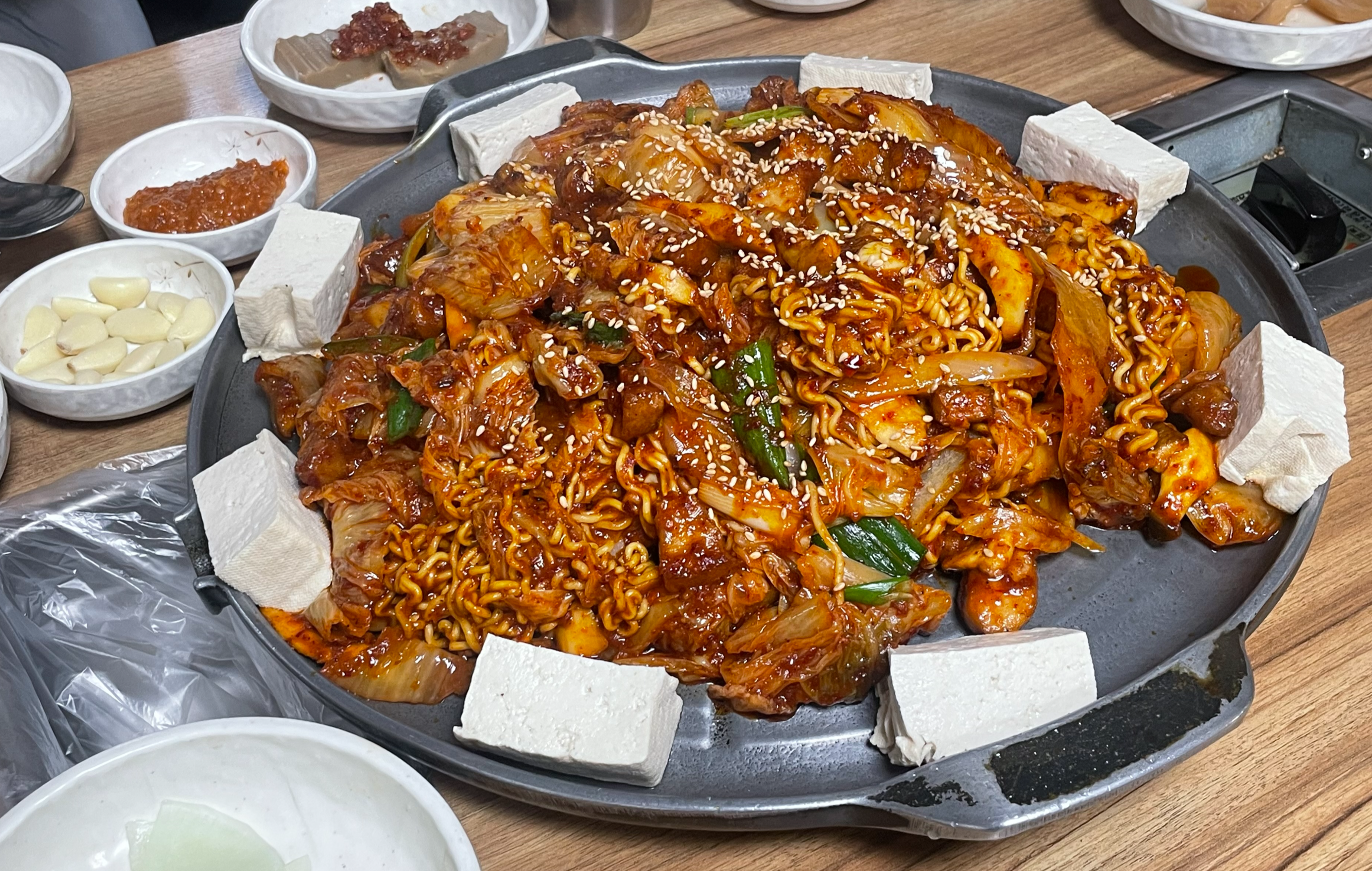 돼지두루치기