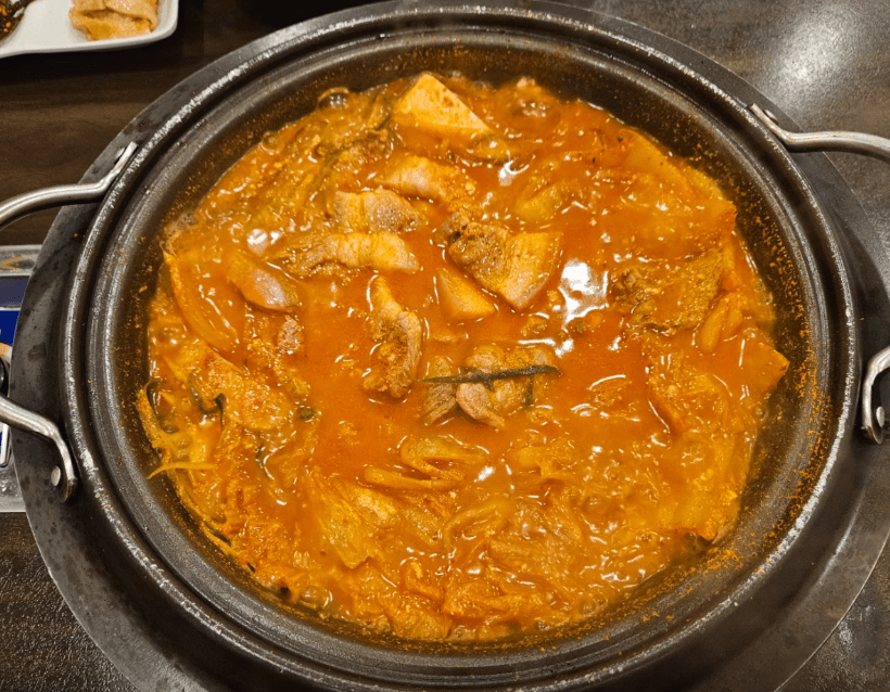 생방송투데이 가마솥 김치찜 경기 수원 소문의 맛집