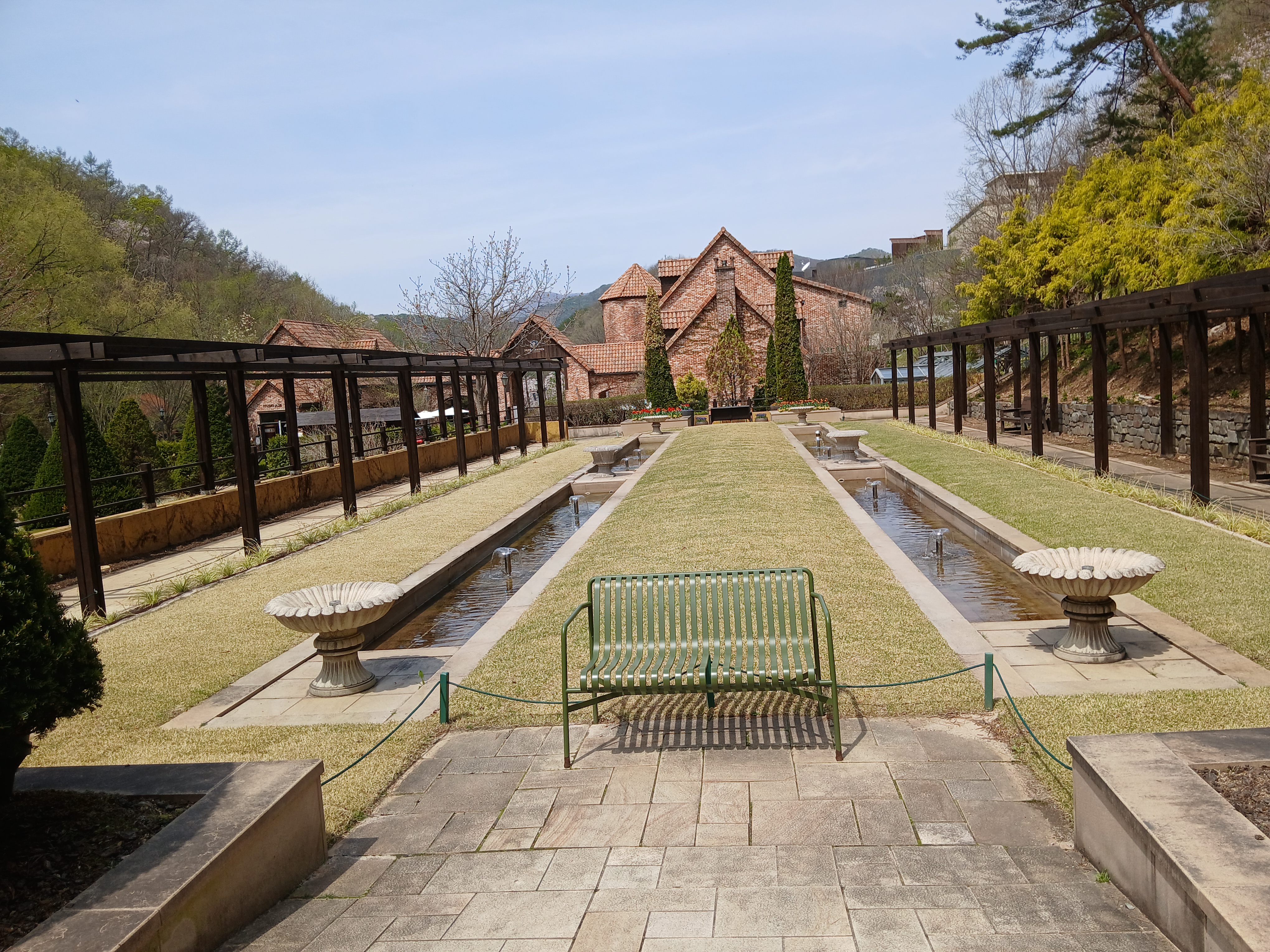 제이드가든 정원과 조형물