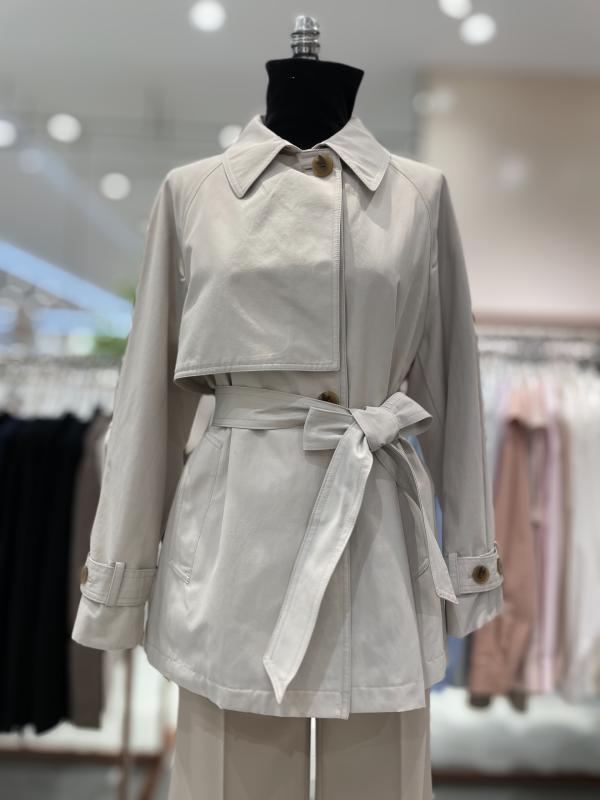 리스트 건플랩 하프 트렌치코트 TWWBYN52080