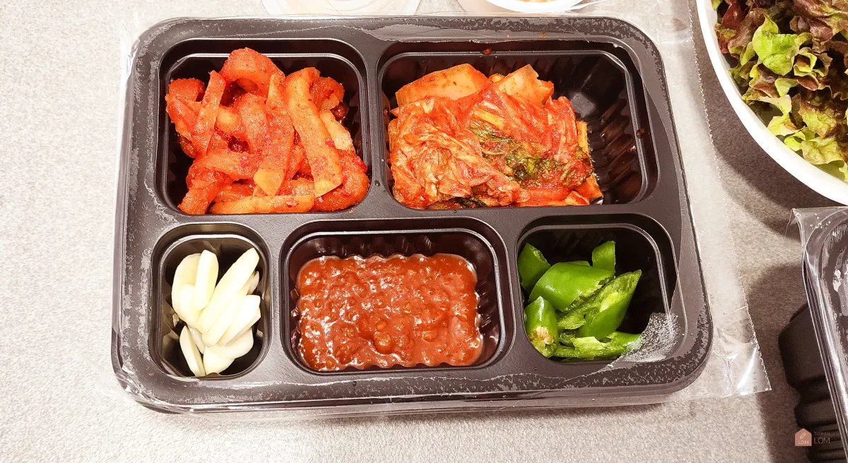 구공족발-밑반찬5종