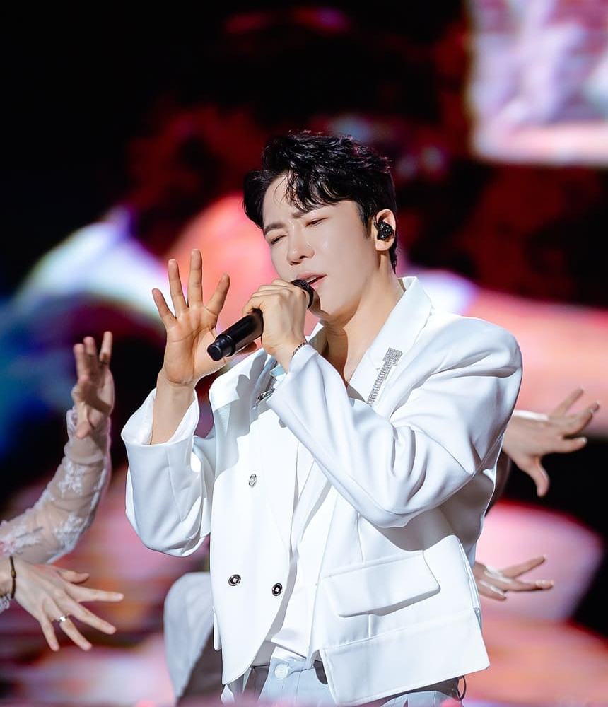 가수 에녹 사진