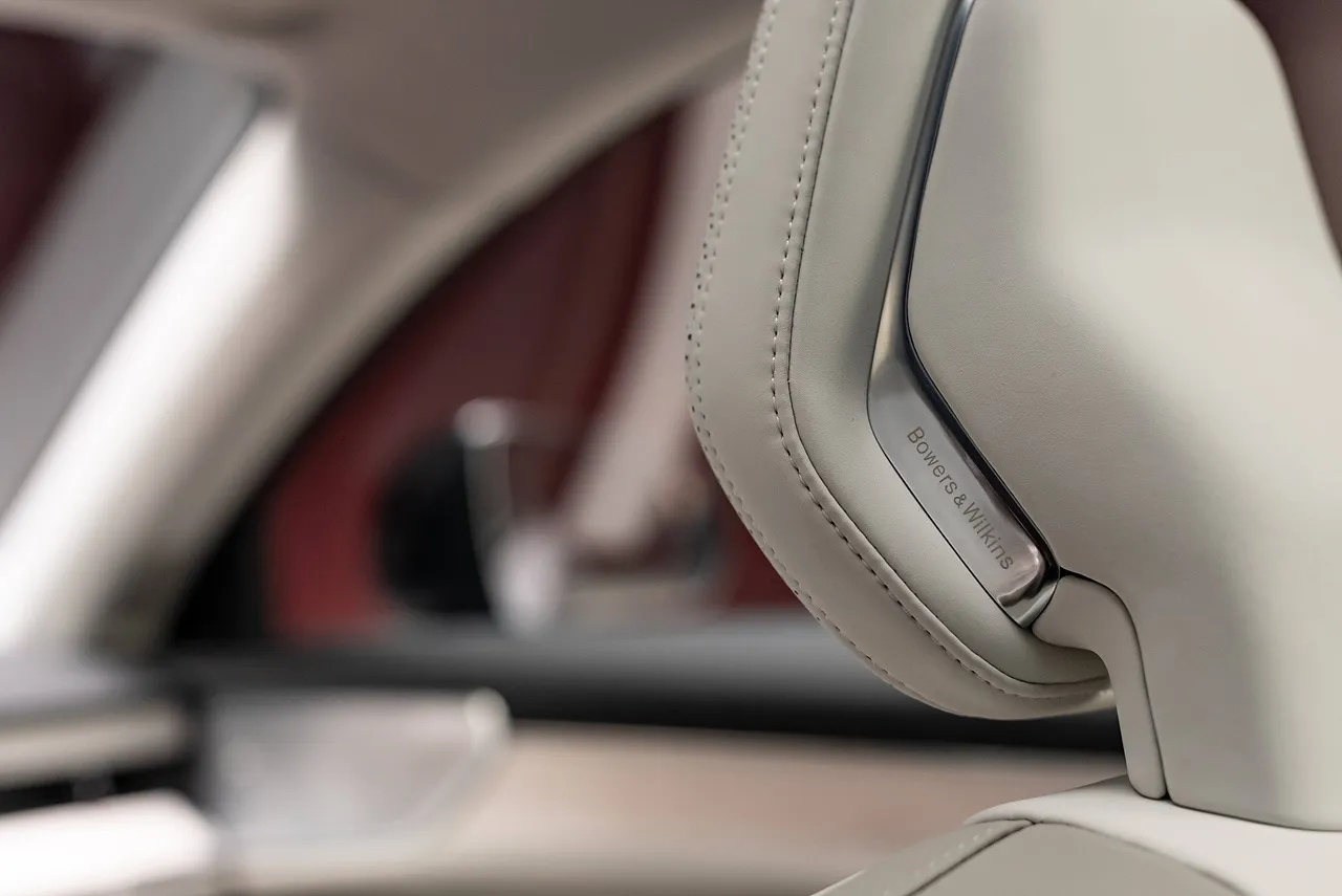 볼보 ES90 이미지