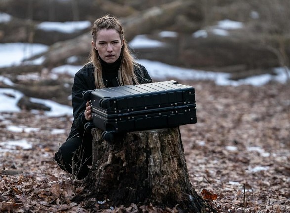 얼라럼 줄거리 결말 리뷰 후기 - 액션 첩보 스릴러 영화다시보기 추천