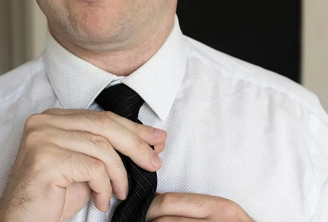 직장인을 위한 발 건강 루틴 &ndash; 족저근막염 예방과 회복 기간