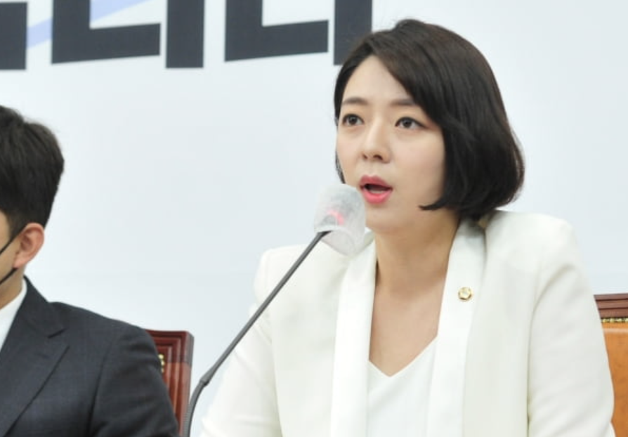 배현진 최고위