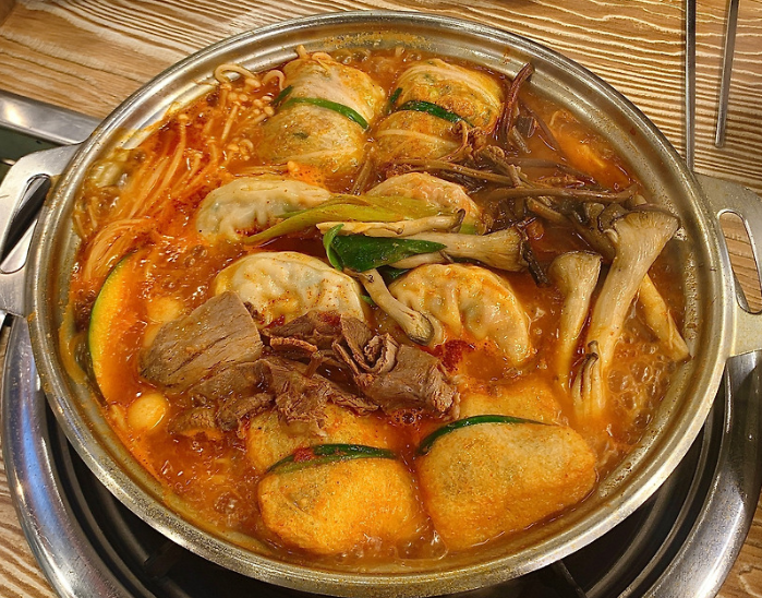 생생정보 육개장만두전골 의정부 일미만두