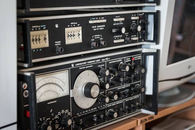 미래의 업무 생산성: AI&middot;자동화&middot;디지털 인프라가 만드는 변화 예측