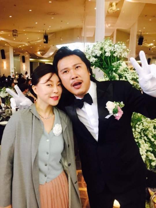 육중완 프로필
