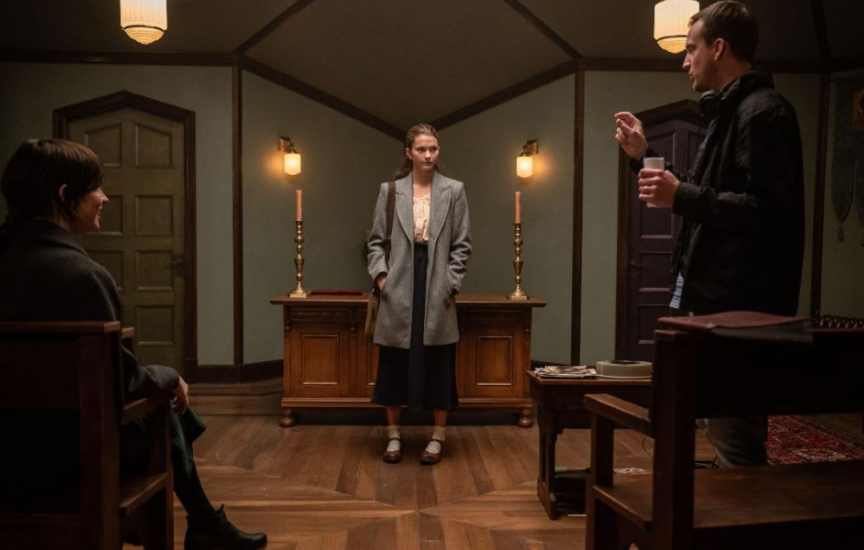 영화 <헤레틱> 뜻과 결말 해석 – 휴 그랜트 A24 공포 스릴러 (+OTT 정보)