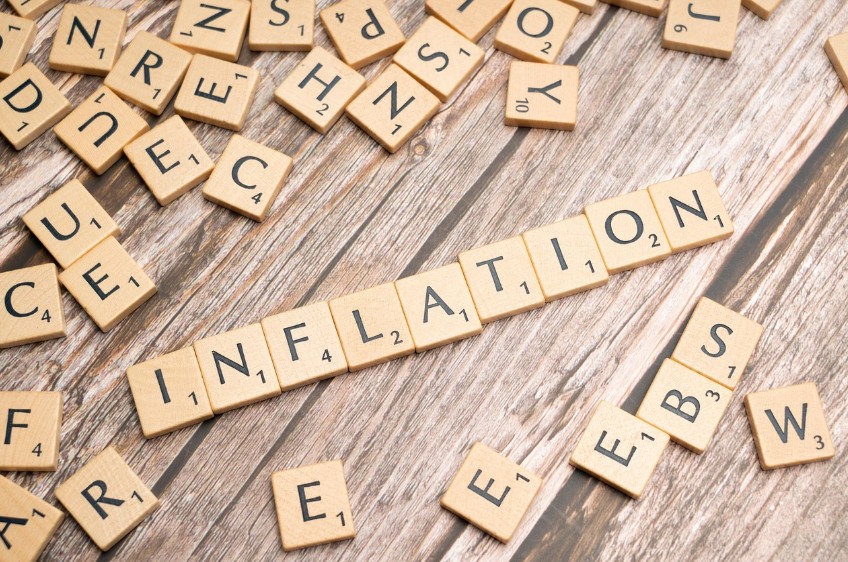 cpi 발표 후 주식시장의 상승 및 하락 사진