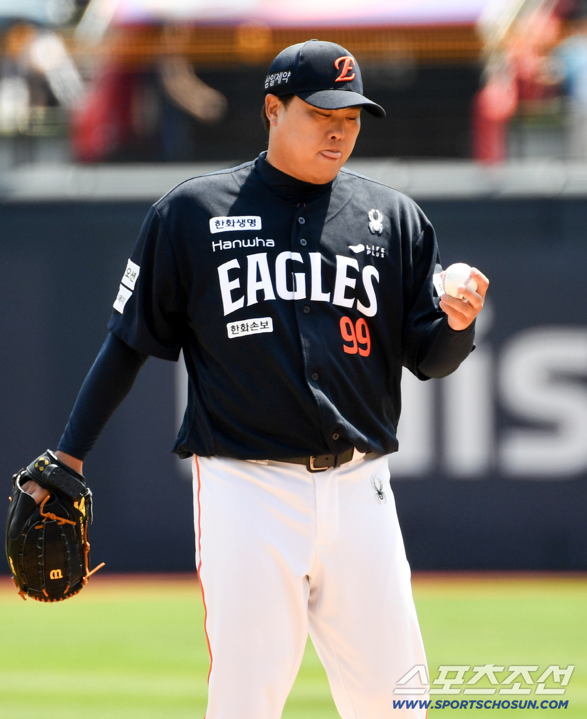 류현진 한미 통산 200승 도전 실시간 분석, 한화 KT 파격 라인업과 1회말 경기 흐름 및 관전 포인트 총정리