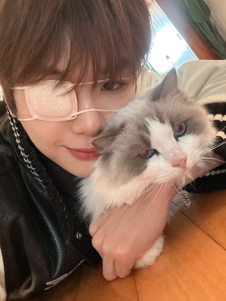 강다니엘 입대 나이 논란 워너원 프로듀스101 키 몸무게 MBTI 혈액형 군대 제대 프로필