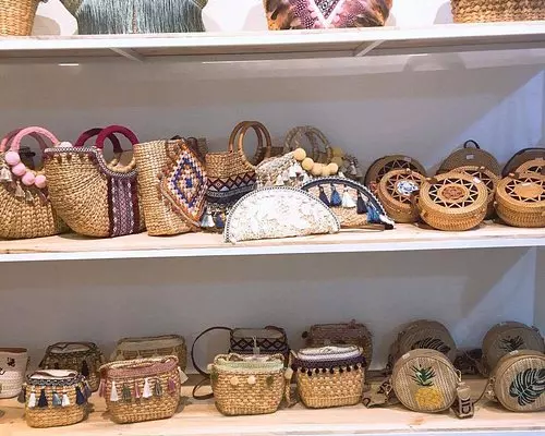 나트랑여행준비-선물-라탄백