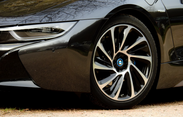 타이어 교체 관련 사진