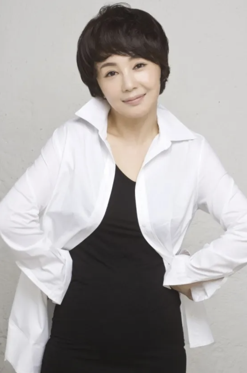 배우 송채환