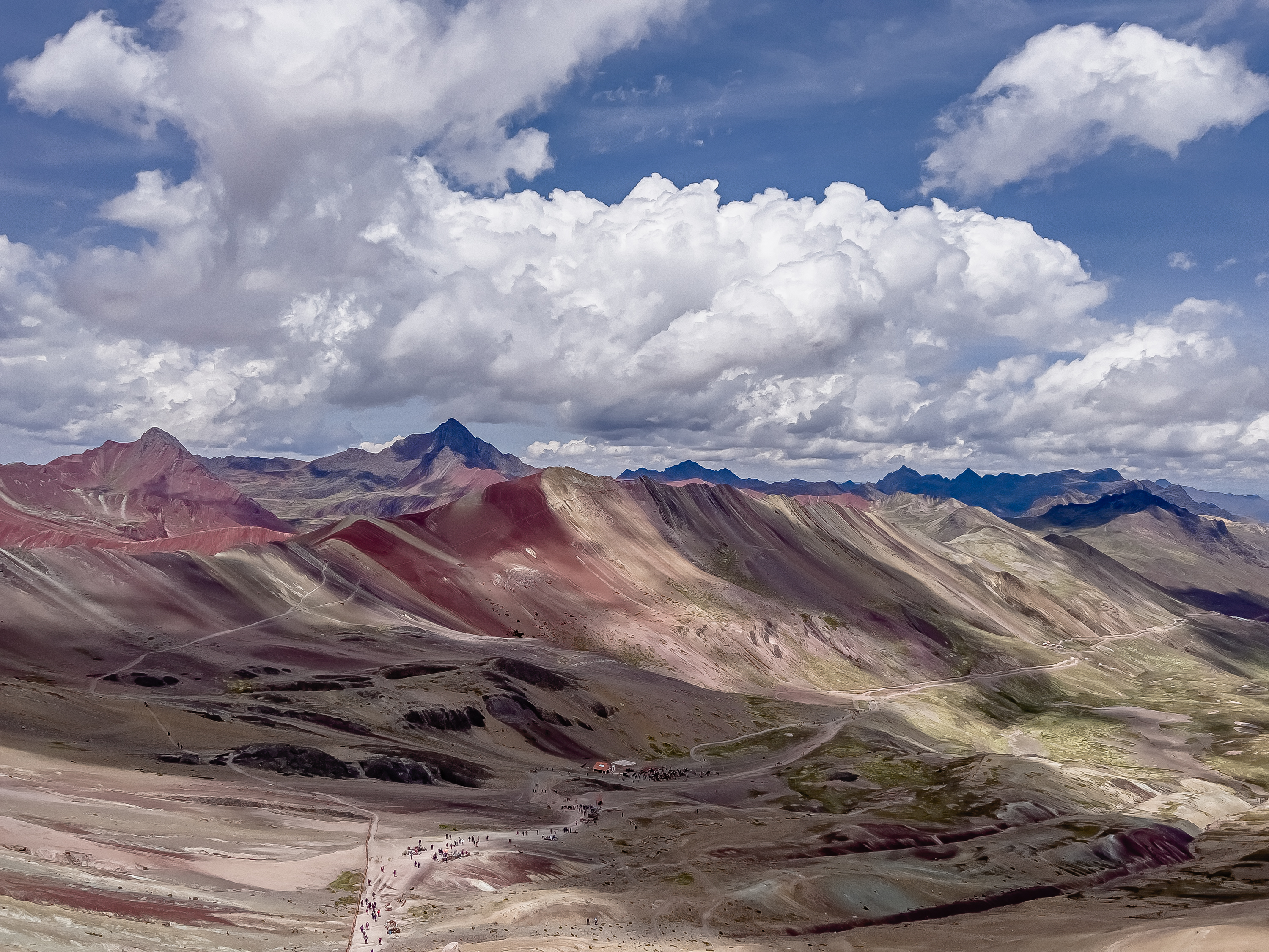 무지개 산 비니쿤카 전경