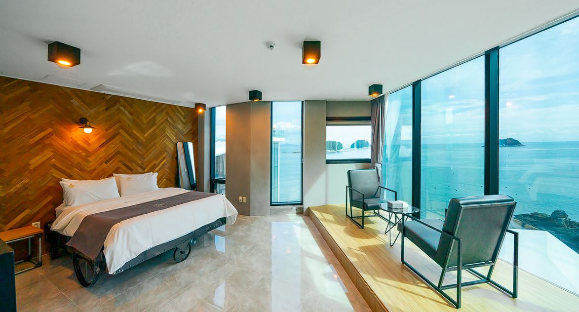 여수 예술랜드 리조트 로얄룸