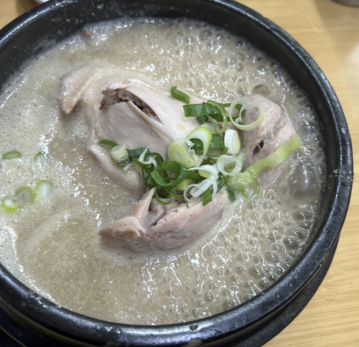 뚝배기삼계탕