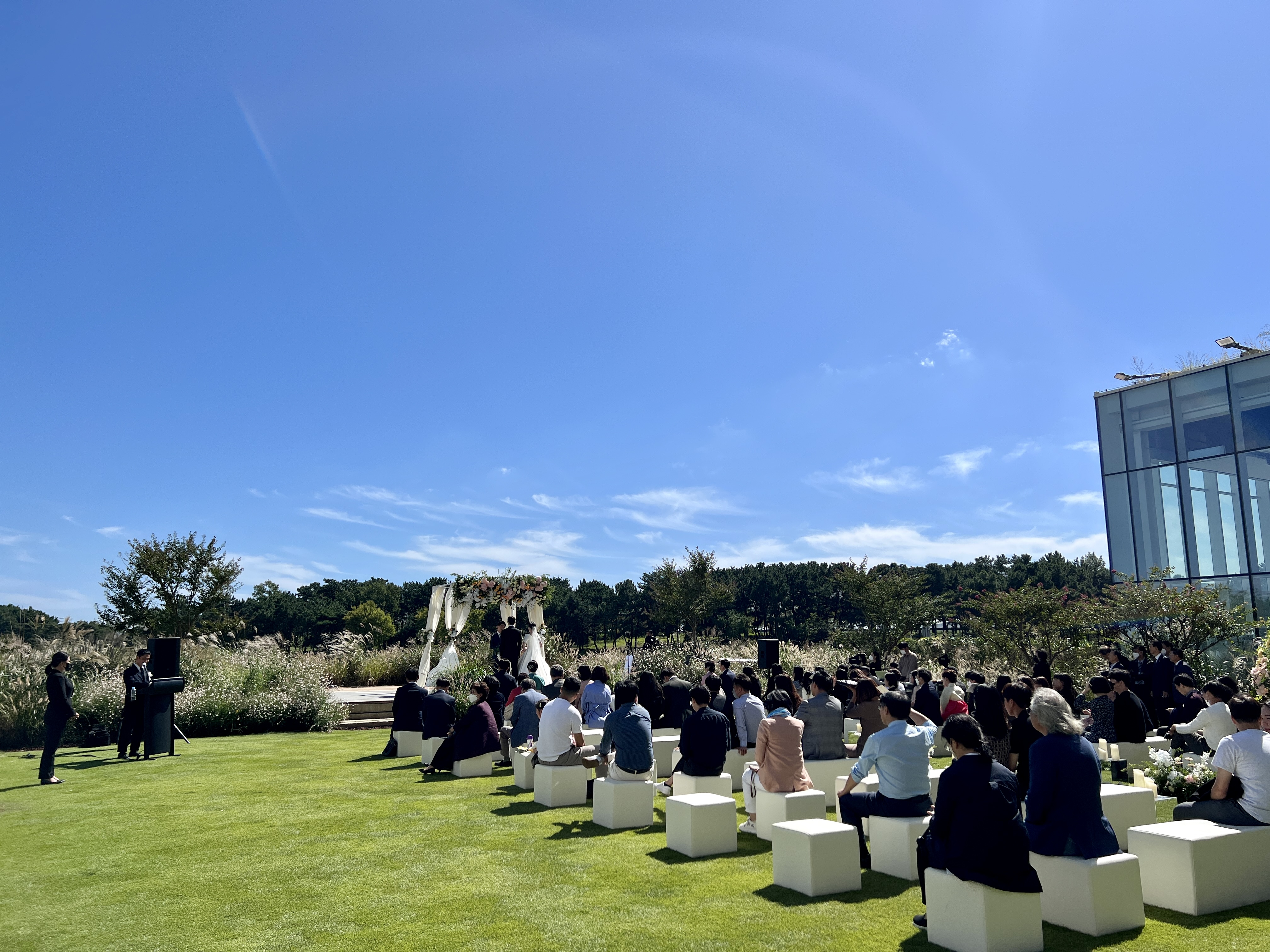 네스트호텔 야외 결혼식