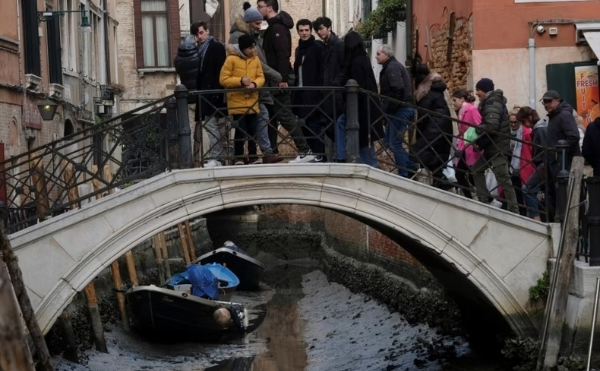 물의 도시 베니스 운하 중단 극심한 가뭄