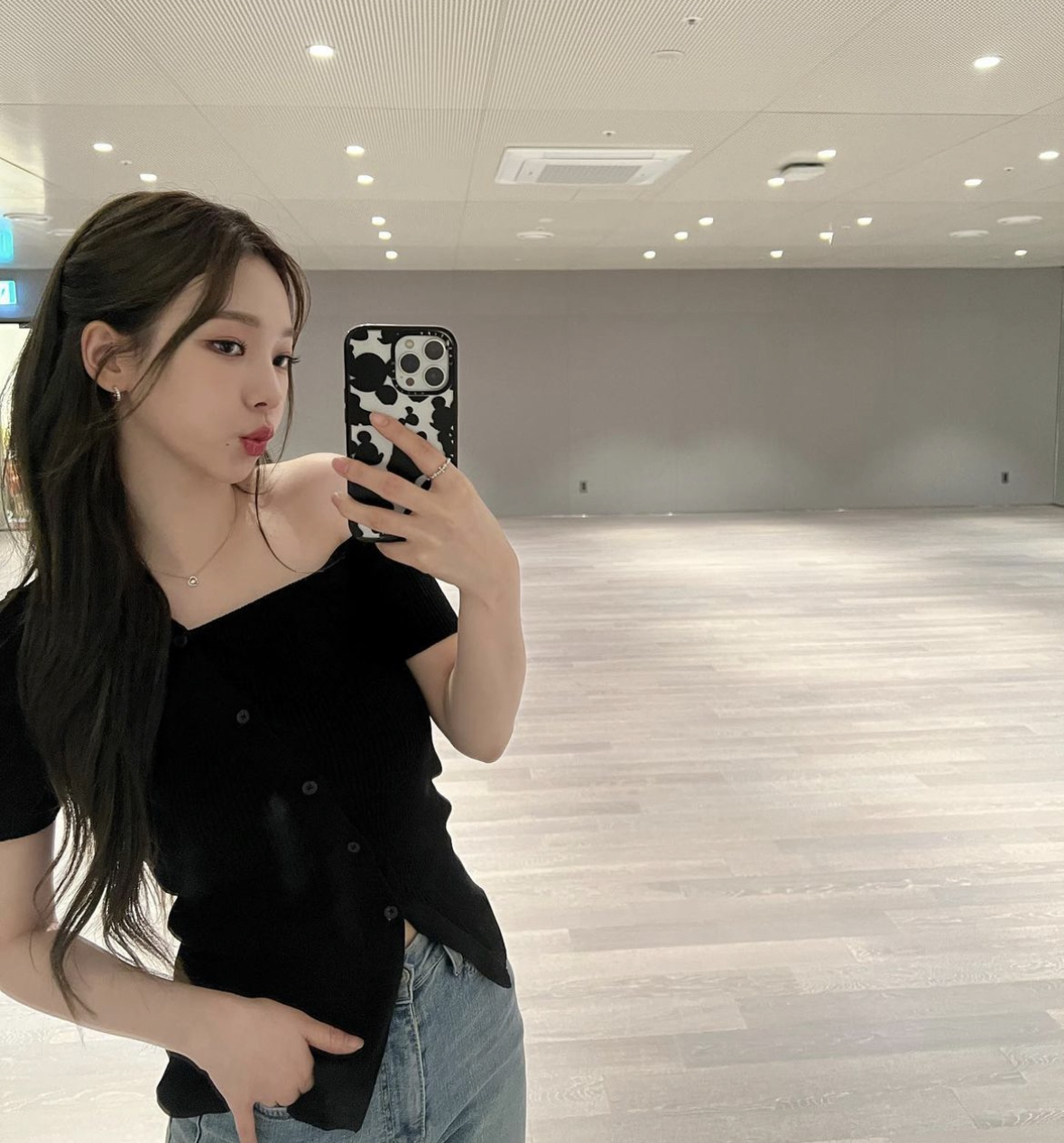 카리나 사복 코디 사진