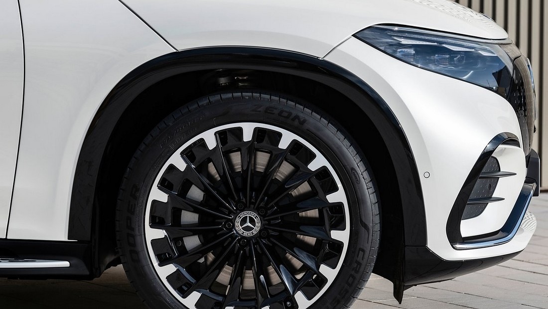 벤츠 EQS 차량 휠 사진