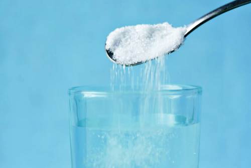 김치-냄새-제거-설탕물