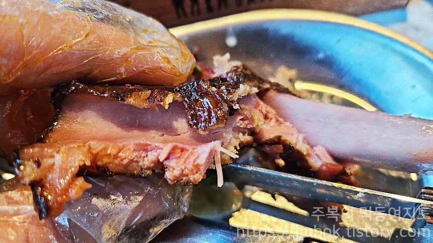 태안-웨스트힐-바베큐-하우스-스페어립-맛