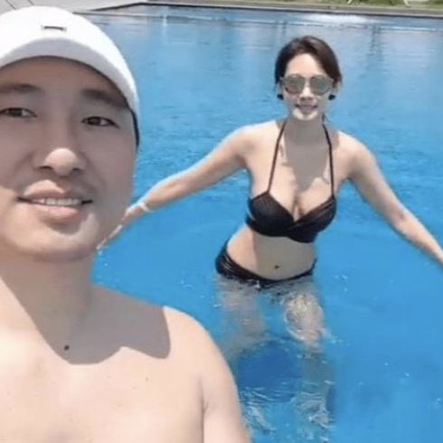 안현모 수영복 비키니 몸매
