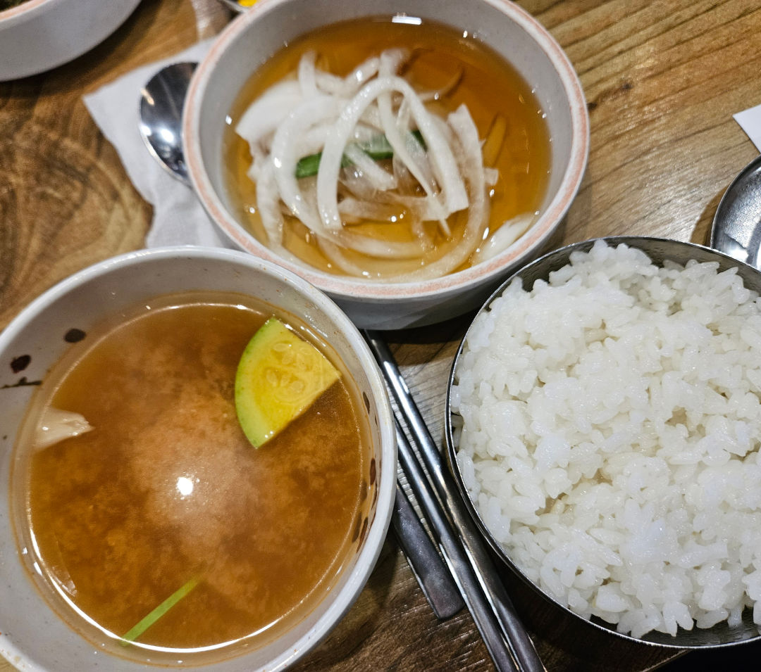 양심소 흰밥과 된장국