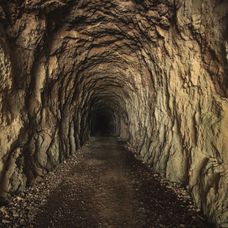 송유관땅굴사건