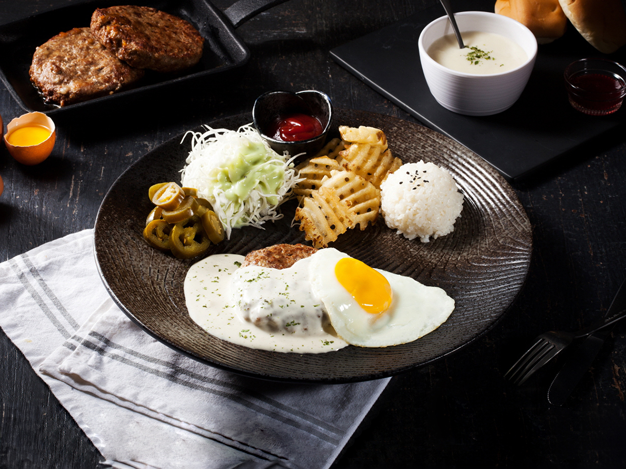 여의도 브라운돈까스 까르보함박스테이크