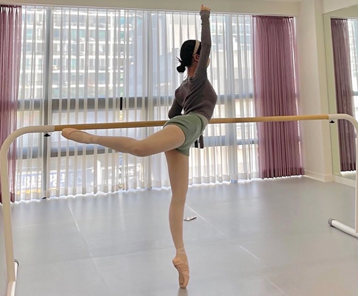 고민시 프로필 본명 밀수 스위트홈 서진이네 학폭 음주 