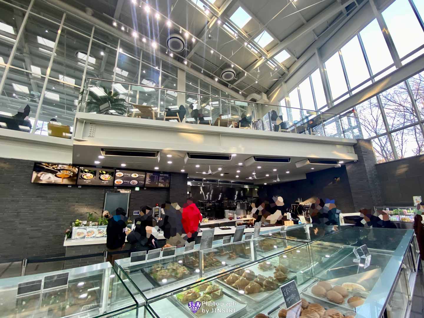 ๊ฒฝ๊ธฐ๋ ํ์ฃผ ๋ํ ์๋ฌผ์ ๋ฒ ์ด์ปค๋ฆฌ ๋ธ๋ฐ์น ์นดํ ์์ธ๊ทผ๊ต