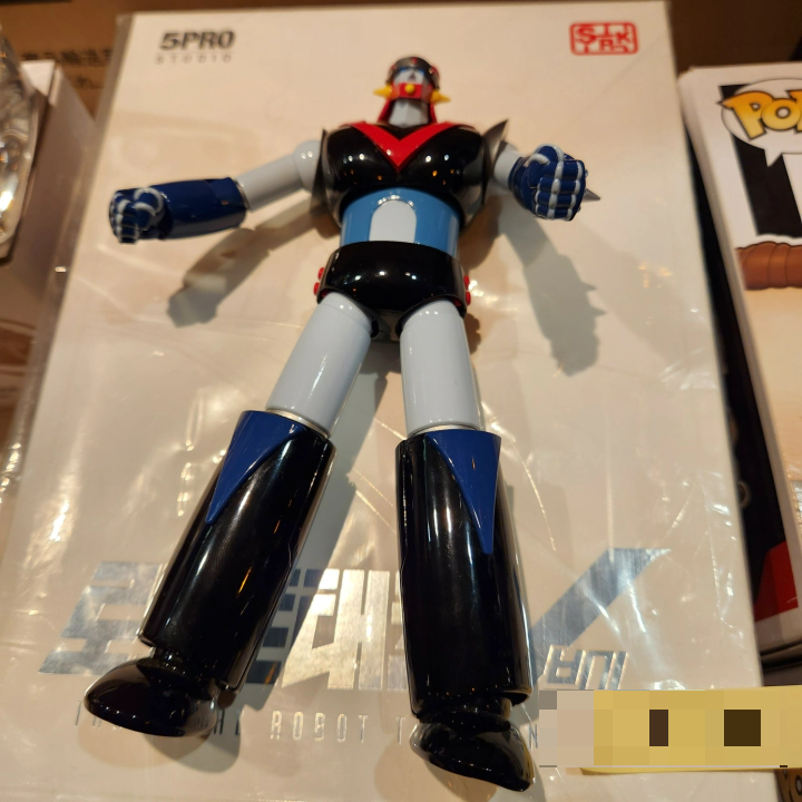 영화 산업 위기. 롯데시네마 용산에서 진행 중인 덕후랜드 행사