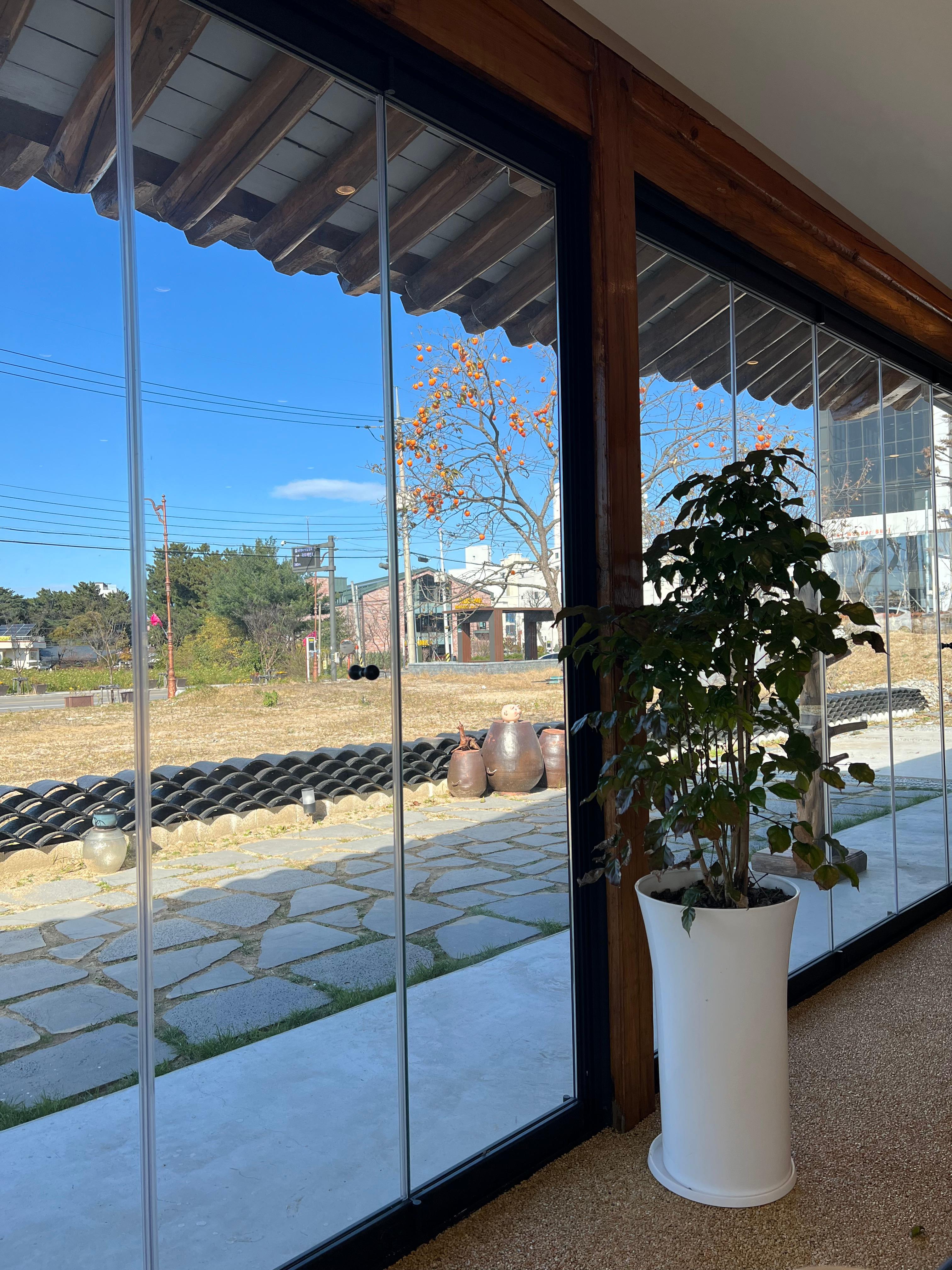 안초당 한옥 외관 