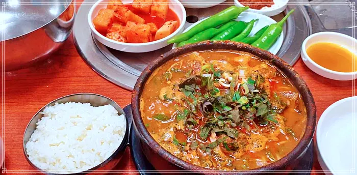대전 중구&#44; 대흥동 맛집 뚝배기 뼈해장국